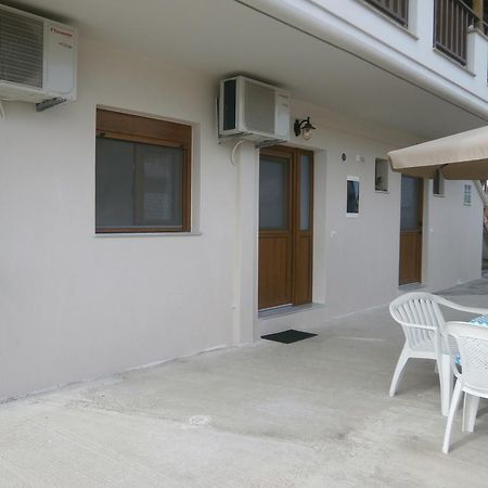 Daniela Apartments เนอาโรดา ภายนอก รูปภาพ