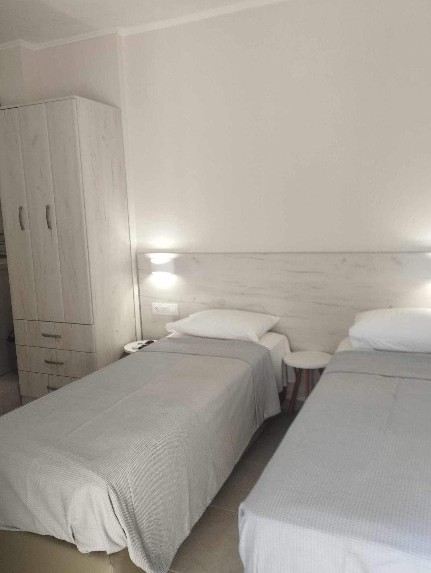 Daniela Apartments เนอาโรดา ภายนอก รูปภาพ
