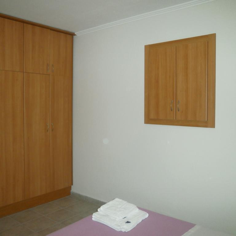 Daniela Apartments เนอาโรดา ภายนอก รูปภาพ